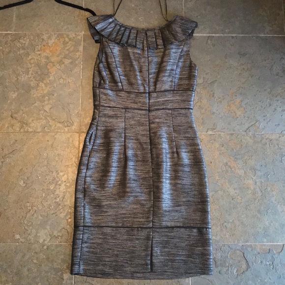 Sleeveless Graphite Dress - Picture 6 of 10